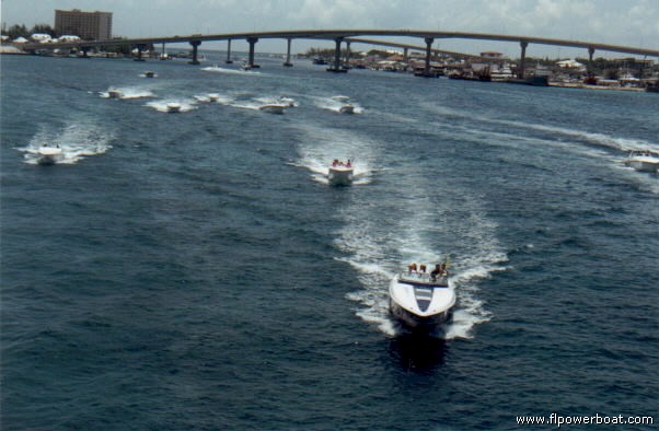 NASSAU HARBOR
Our fleet idles out of Nassau Harbor for our Friday Fun Run to local islands. In the background is the causeway that connects Paradise Island to Nassau. In September, the Superboat races go right through this very harbor, and right between the spans of the bridge! At 130 mph, that's some wild racin'!
